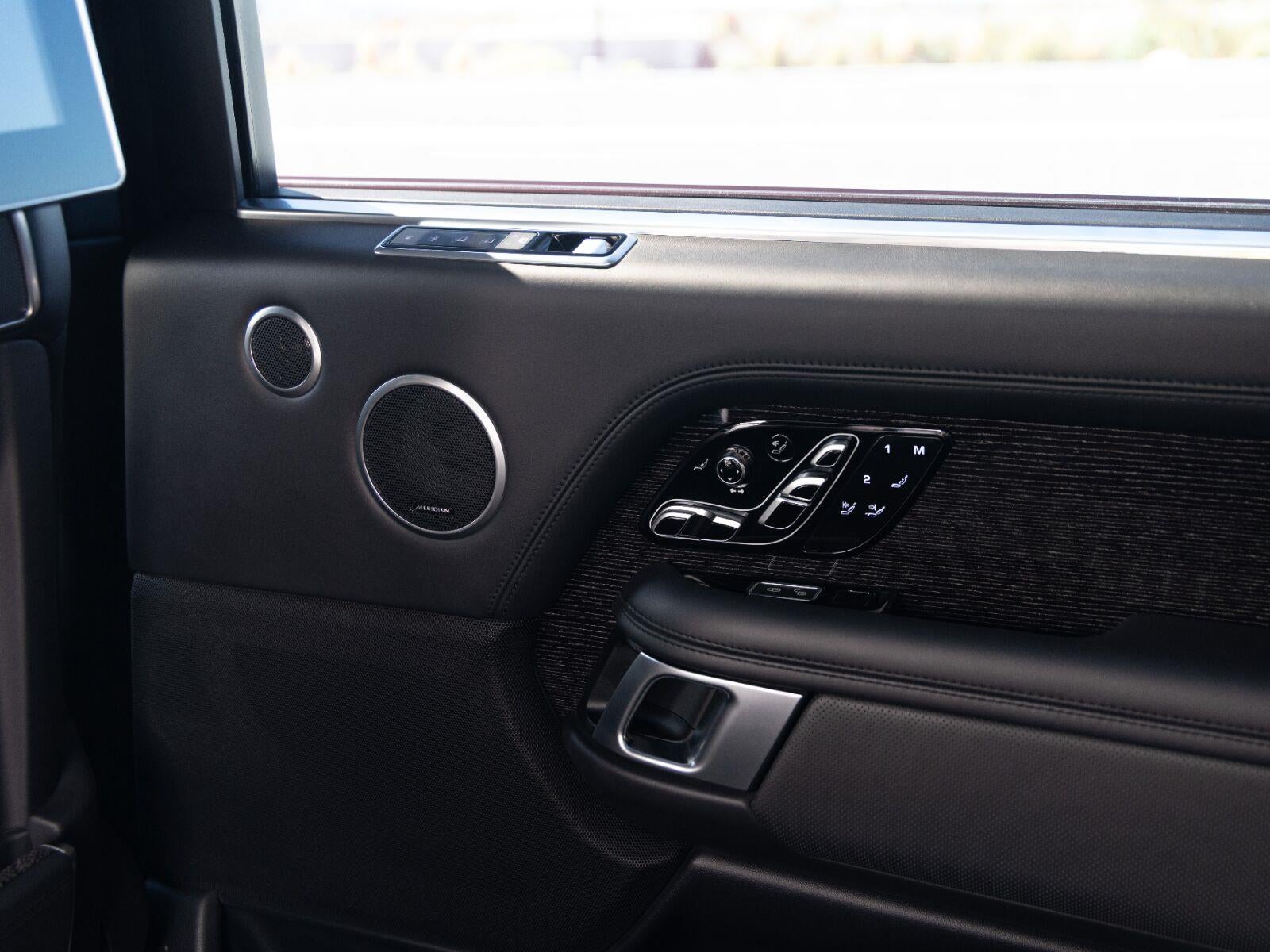2020 Land Rover Range Rover SV Autobiography