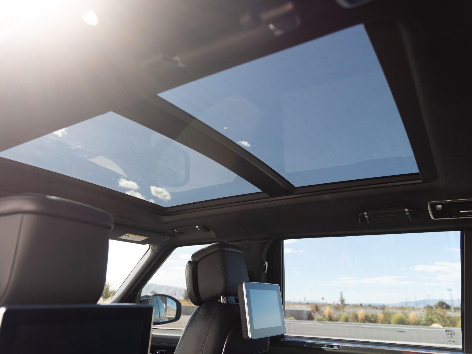 2020 Land Rover Range Rover SV Autobiography