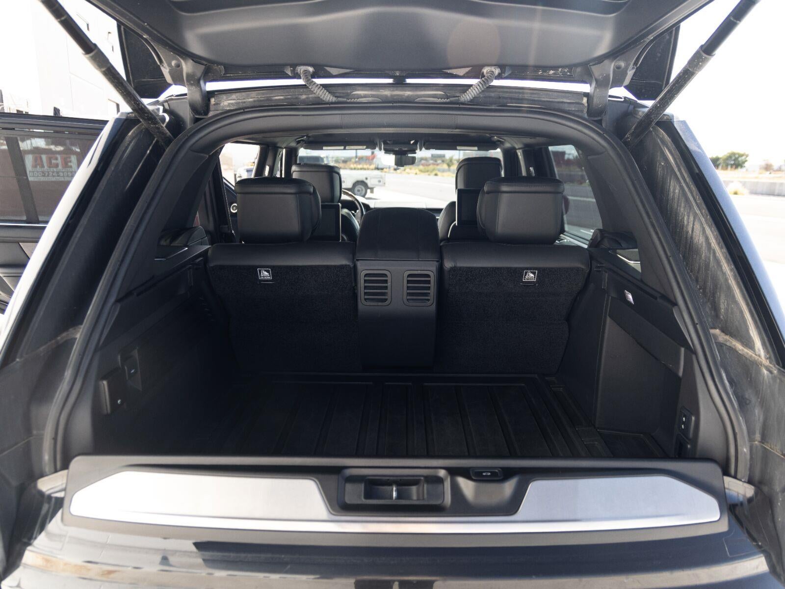 2020 Land Rover Range Rover SV Autobiography