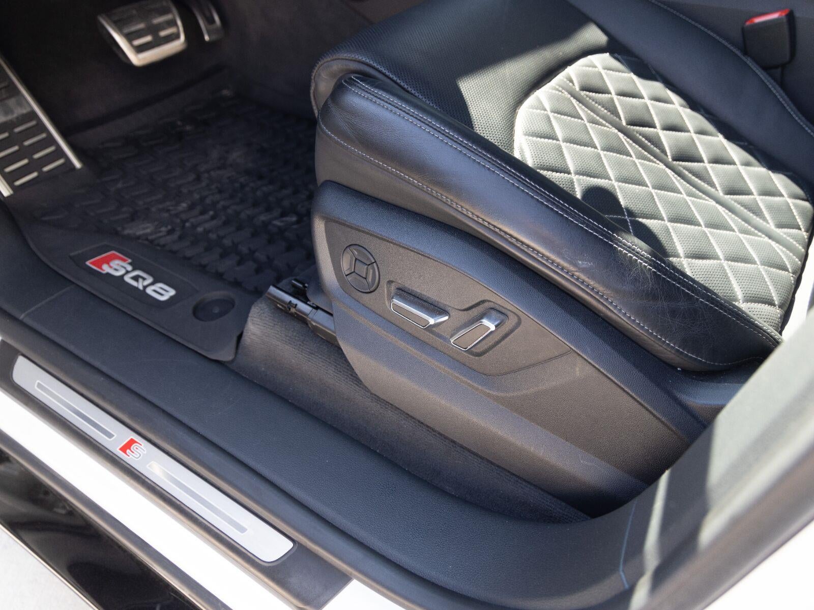2023 Audi SQ8 Premium Plus