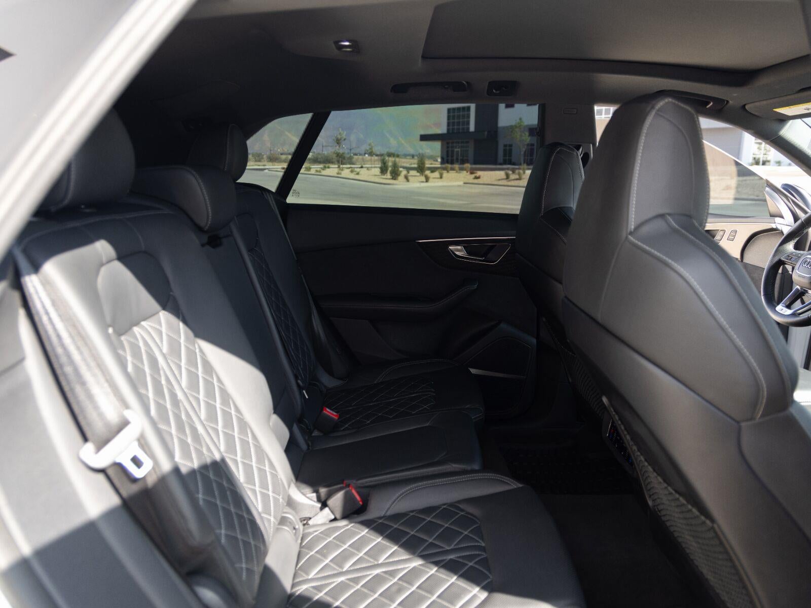 2023 Audi SQ8 Premium Plus
