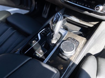 2022 BMW 5 Series 530e xDrive