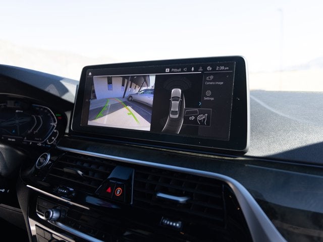 2022 BMW 5 Series 530e xDrive