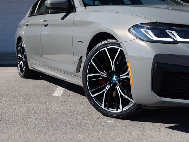 2022 BMW 5 Series 530e xDrive