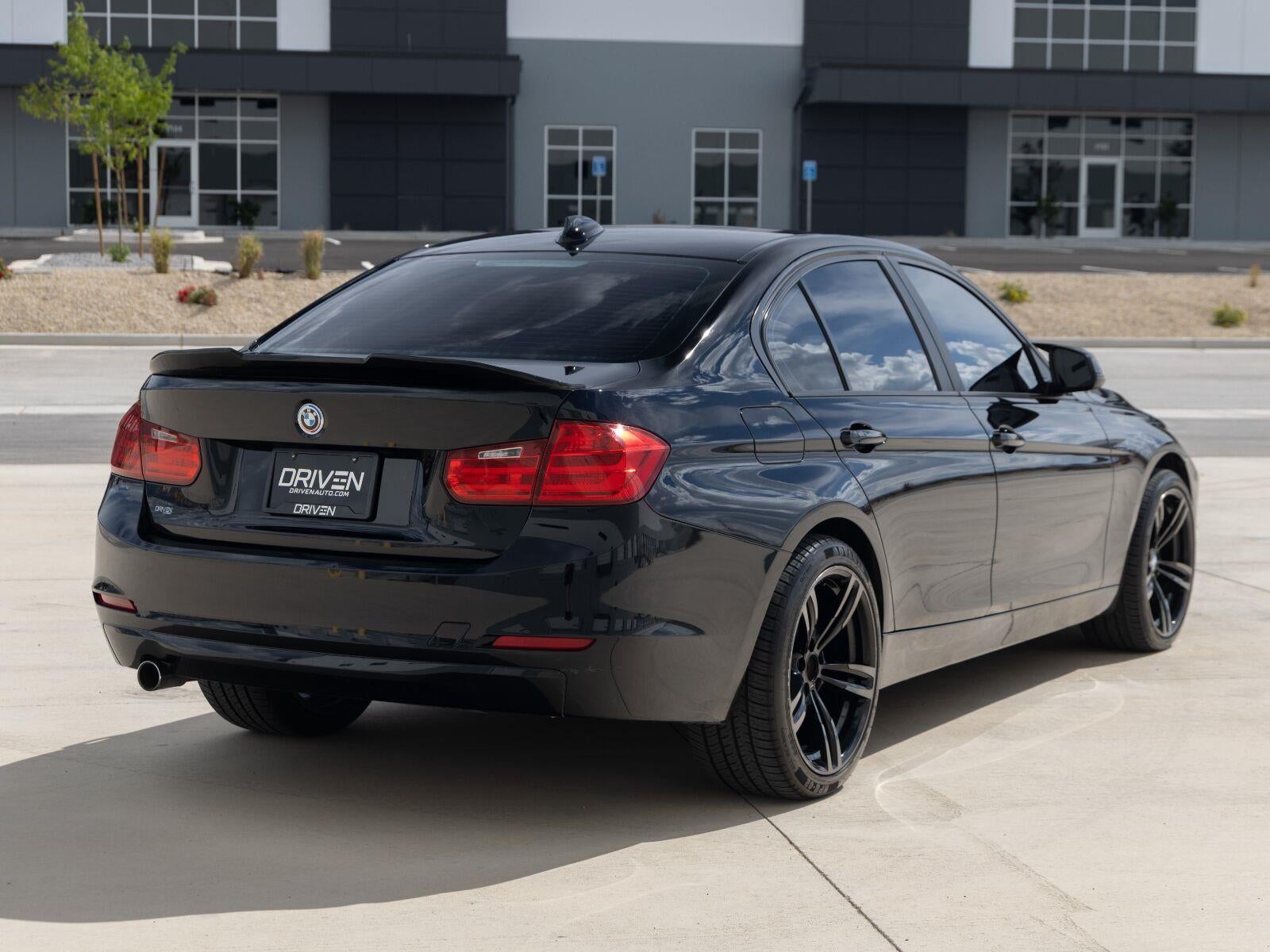 2015 BMW 3 Series 320i xDrive