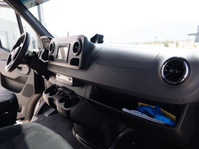 2019 Mercedes-Benz Sprinter Cab Chassis Standard Roof V6