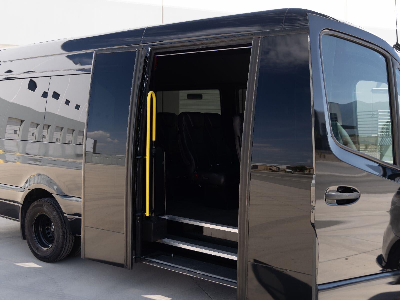 2019 Mercedes-Benz Sprinter Cab Chassis Standard Roof V6