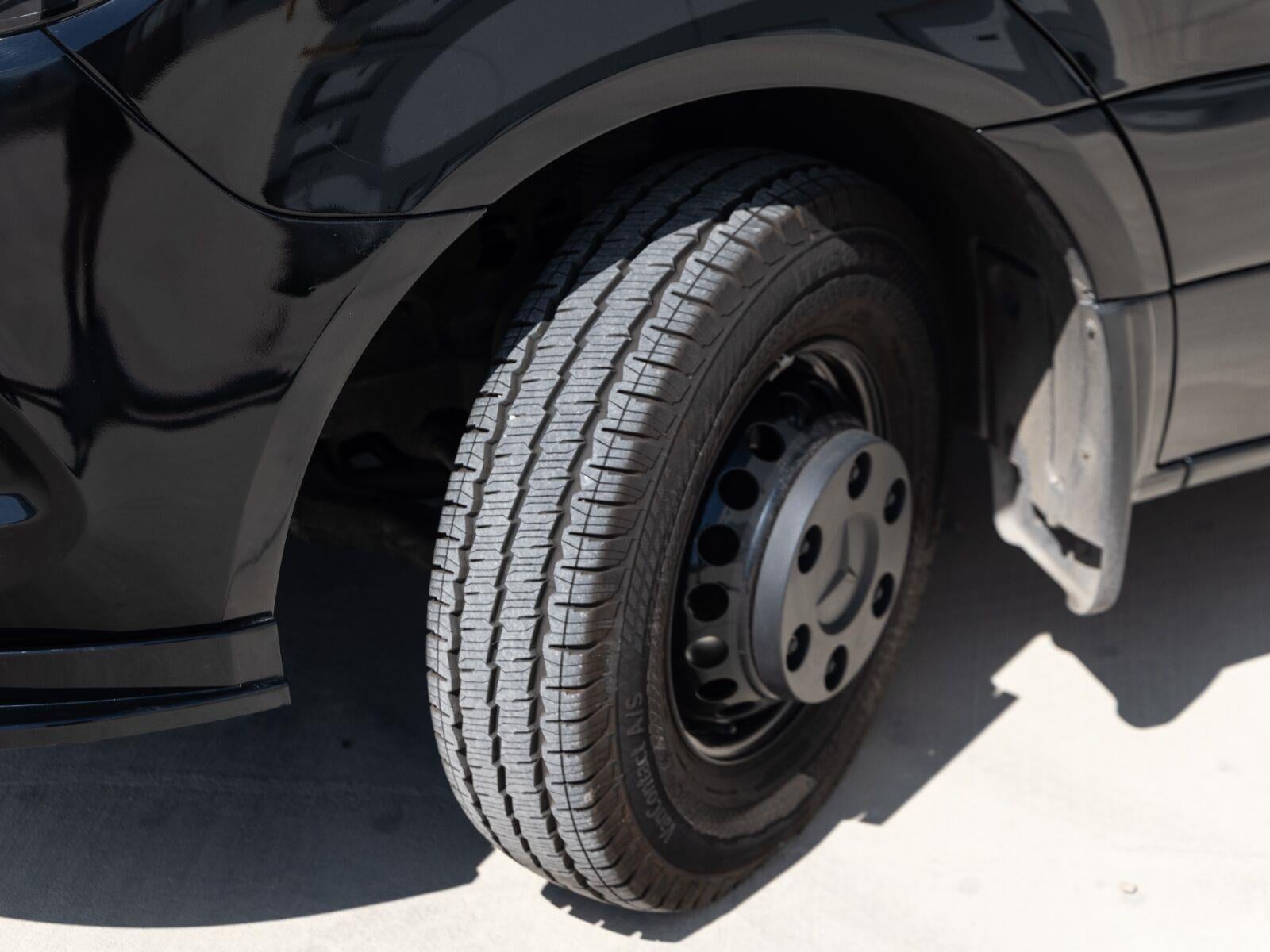 2019 Mercedes-Benz Sprinter Cab Chassis Standard Roof V6