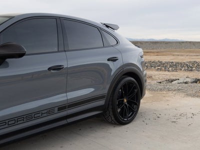 2023 Porsche Cayenne Turbo GT
