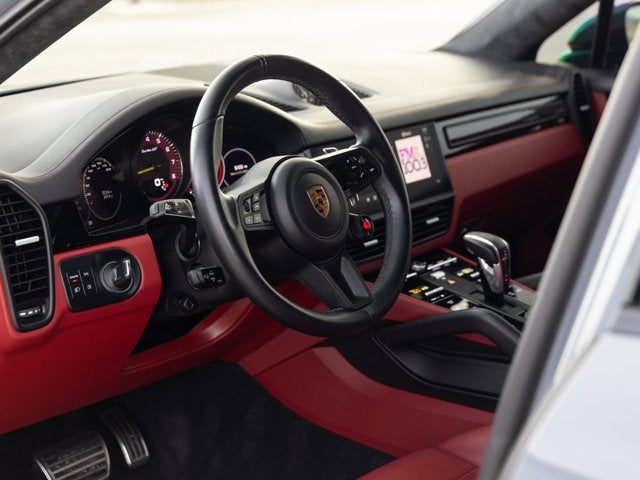 2023 Porsche Cayenne Turbo GT