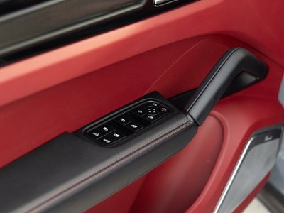 2023 Porsche Cayenne Turbo GT