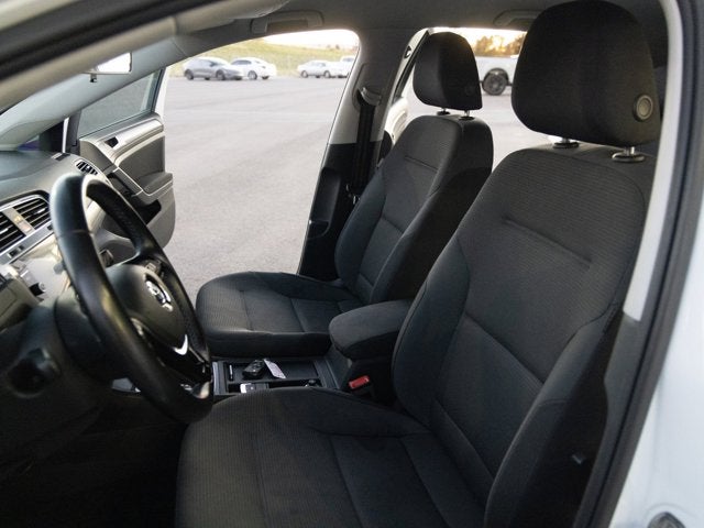 2018 Volkswagen e-Golf SE