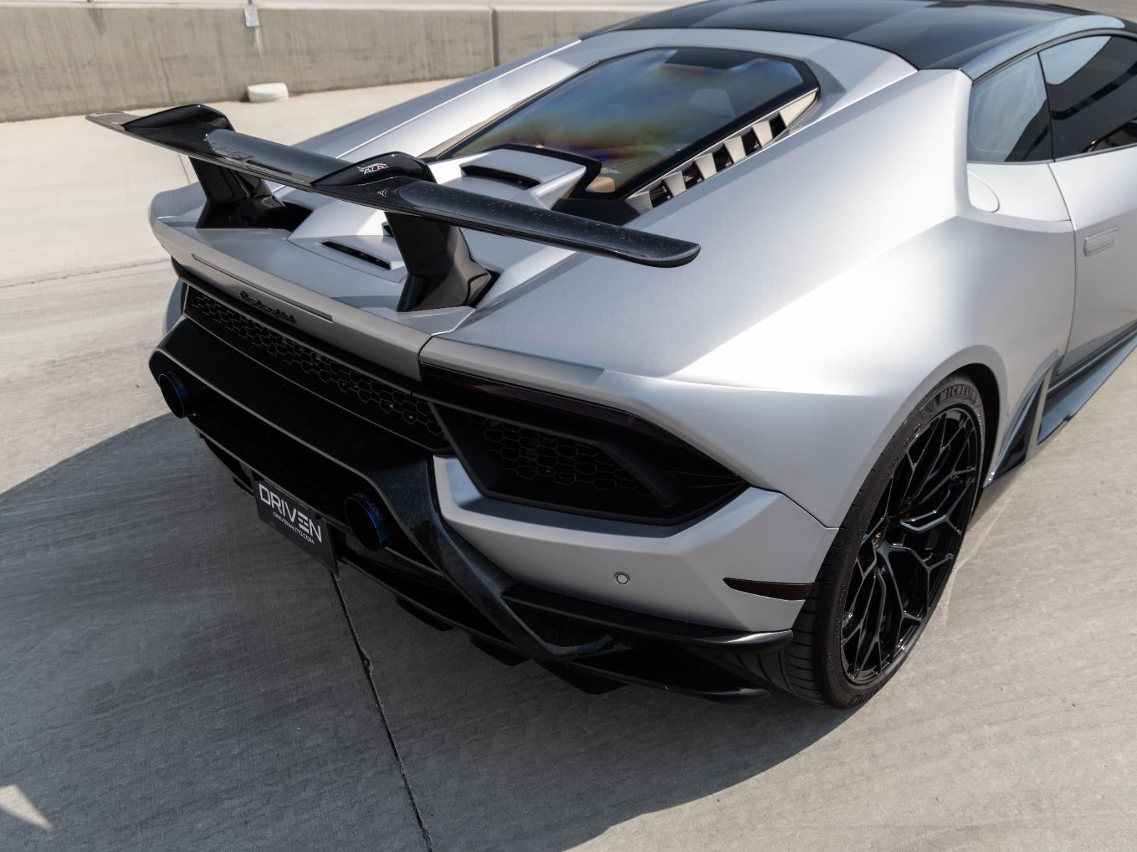 2018 Lamborghini Huracan LP 640-4 Performante