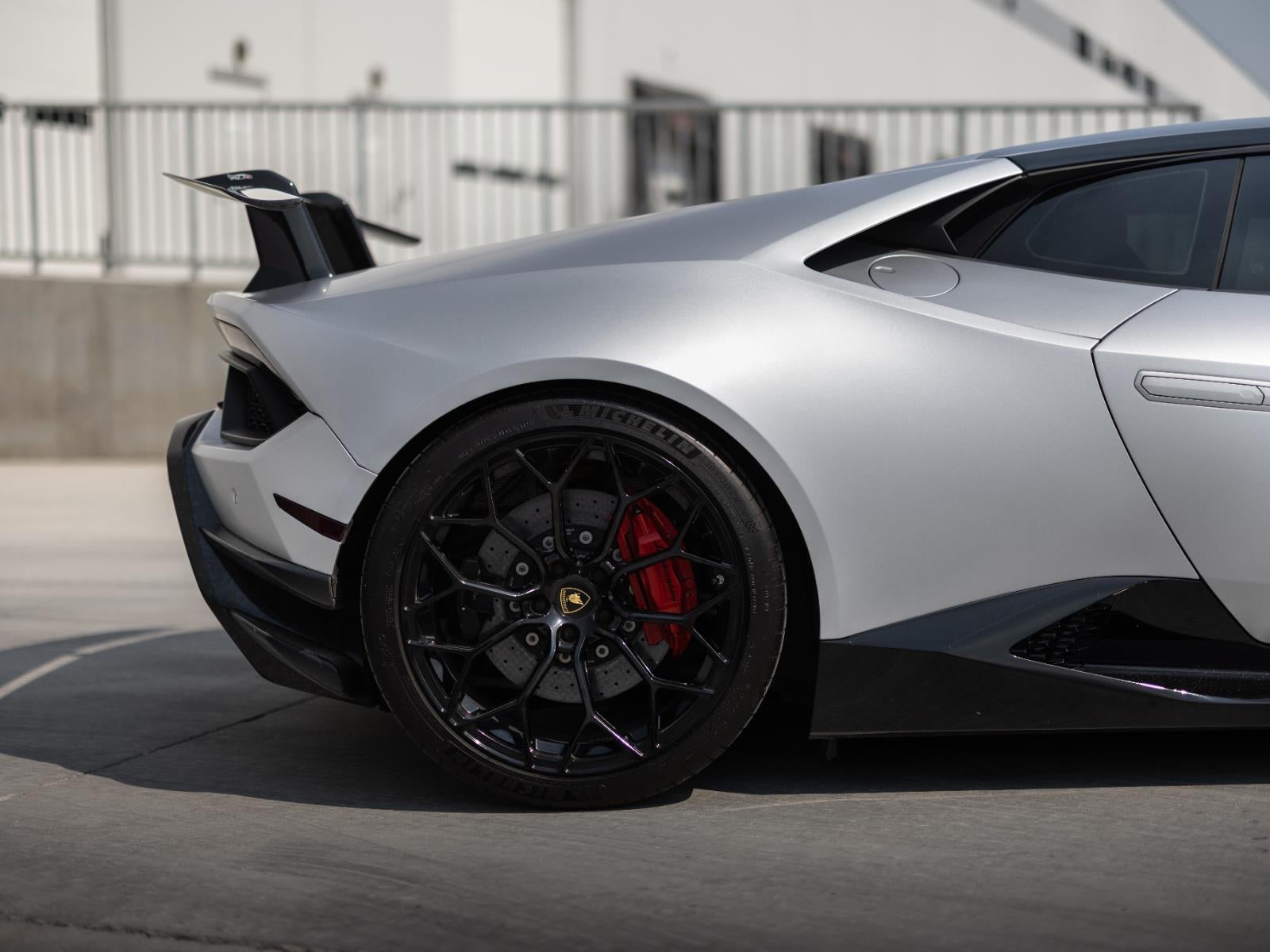 2018 Lamborghini Huracan LP 640-4 Performante