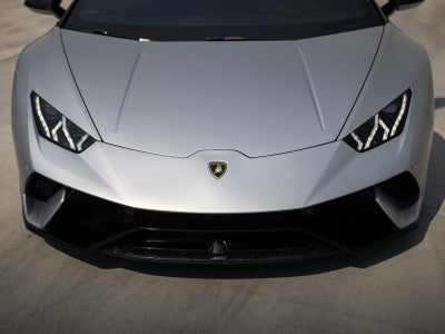 2018 Lamborghini Huracan LP 640-4 Performante