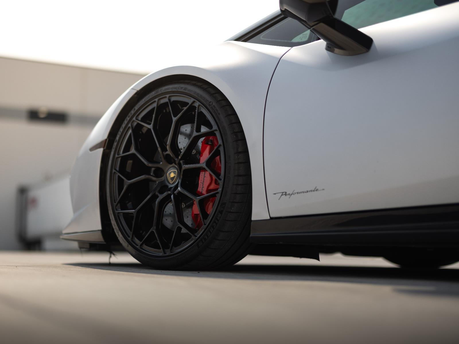 2018 Lamborghini Huracan LP 640-4 Performante