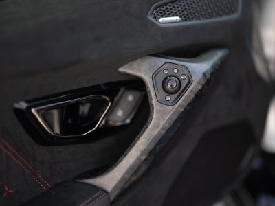 2018 Lamborghini Huracan LP 640-4 Performante