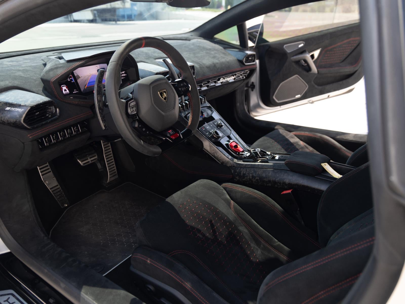 2018 Lamborghini Huracan LP 640-4 Performante