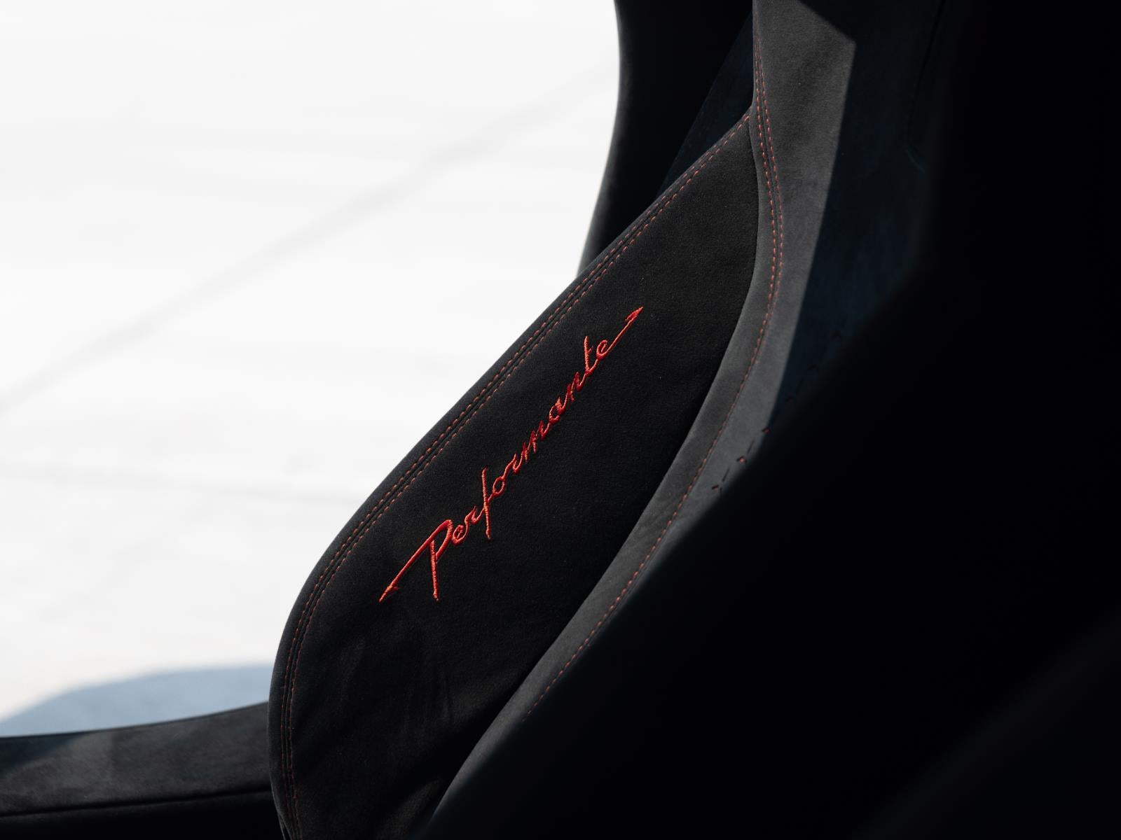 2018 Lamborghini Huracan LP 640-4 Performante