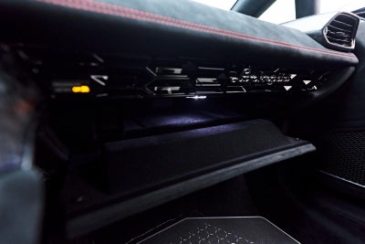 2018 Lamborghini Huracan LP 640-4 Performante