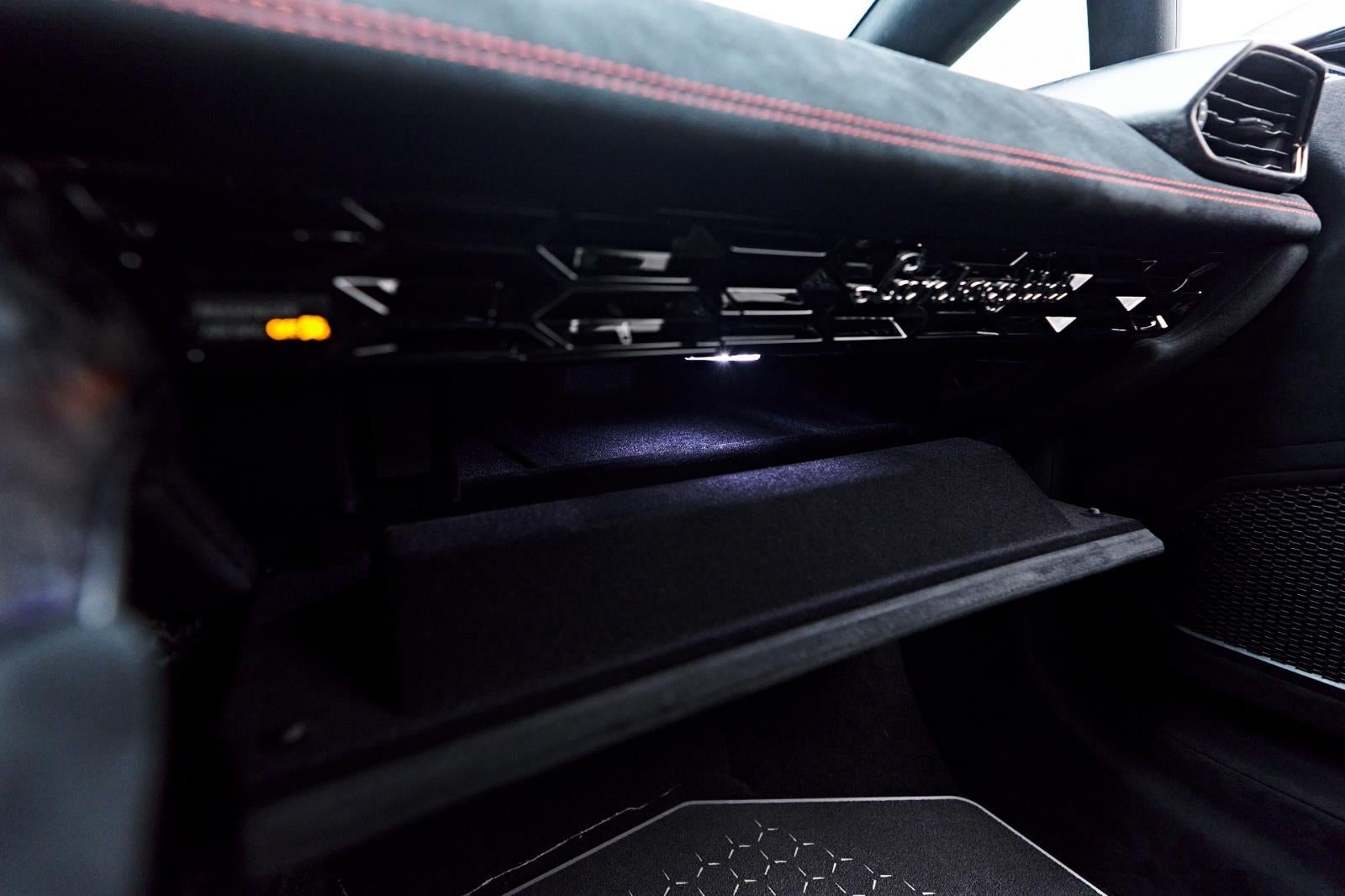 2018 Lamborghini Huracan LP 640-4 Performante